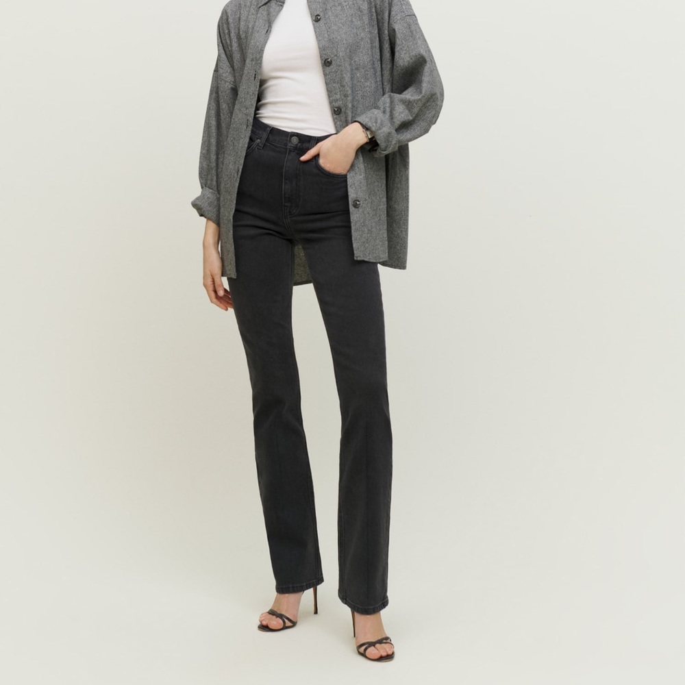 REFORMATION Peyton High Waist Rise Bootcut Jeans in Erie (J1)